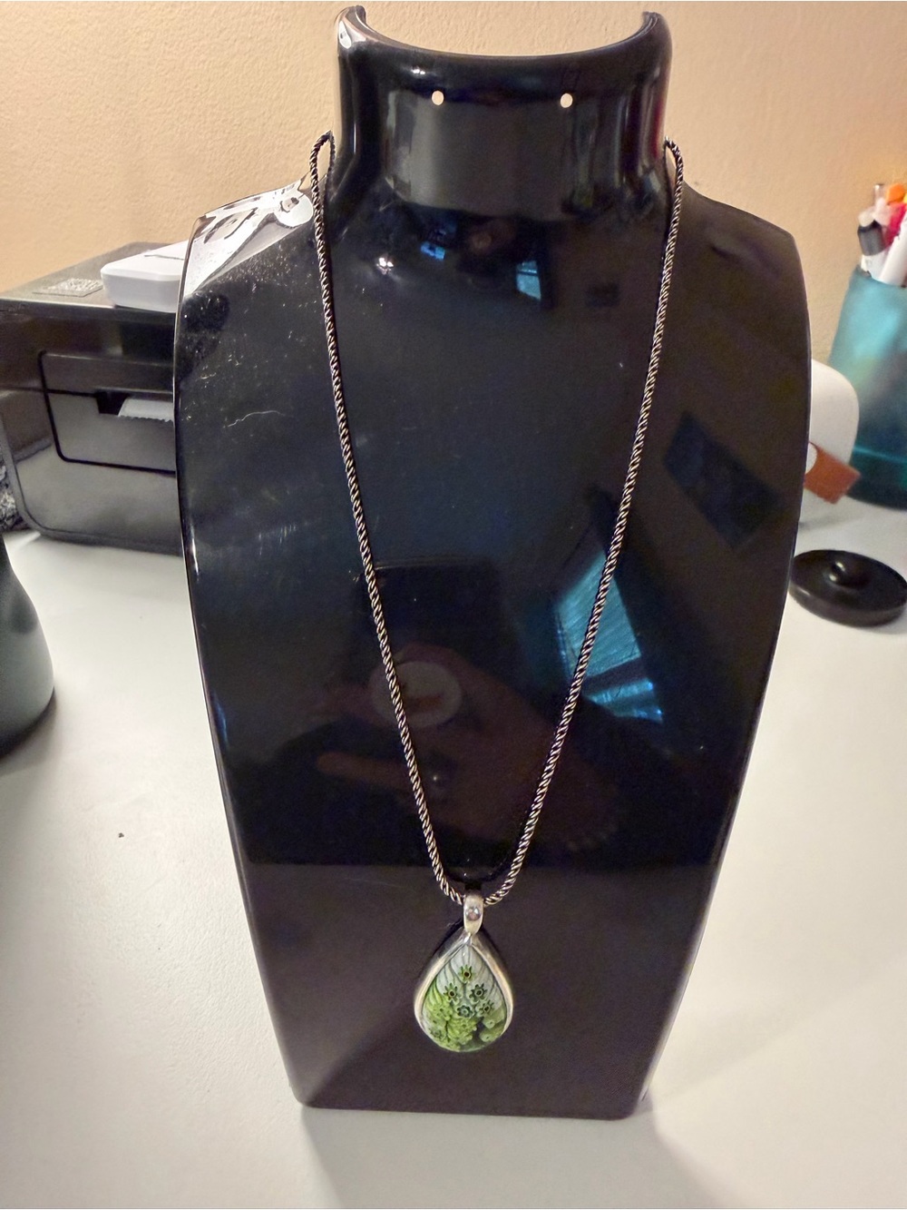 Green Teardrop Pendant Necklace - Women Jewelry